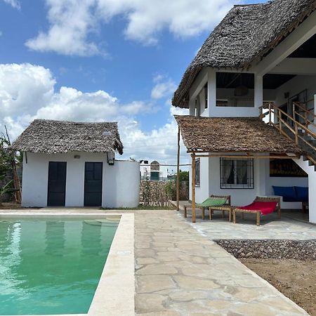 Nyumbani Tamu Hotel Watamu Exterior photo